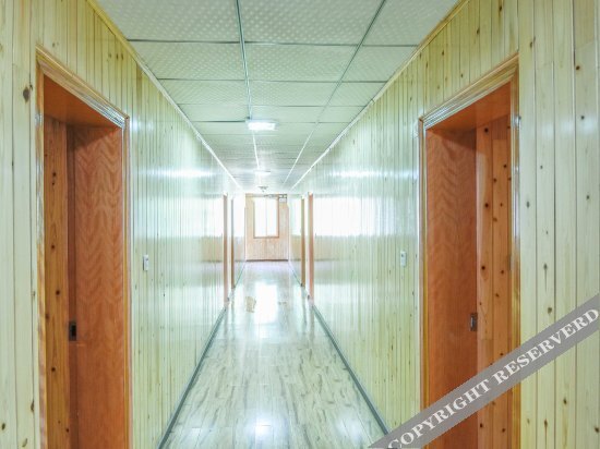 Мокси: Gonggashan Hotel
