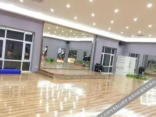 Хулун-Буир: Ewenki Hotel