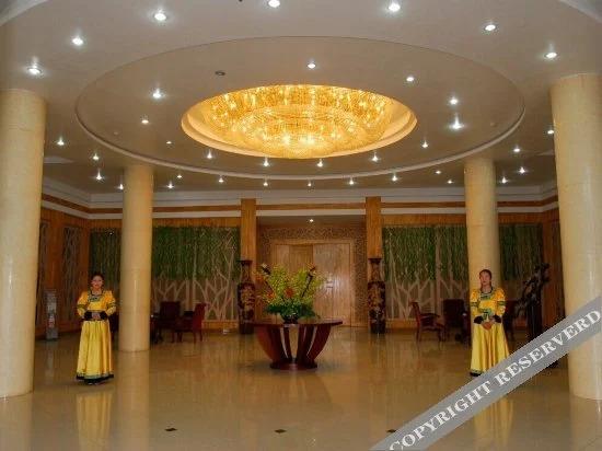Хулун-Буир: Ewenki Hotel