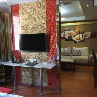 Яань: Century Business Hotel