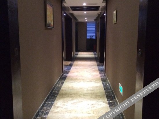 Чунцин: Daziran Business Hostel (Chongqing Jinsanjiao)