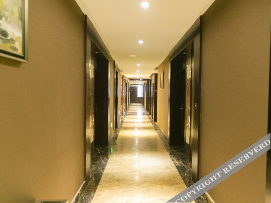 Чунцин: Daziran Business Hostel (Chongqing Jinsanjiao)