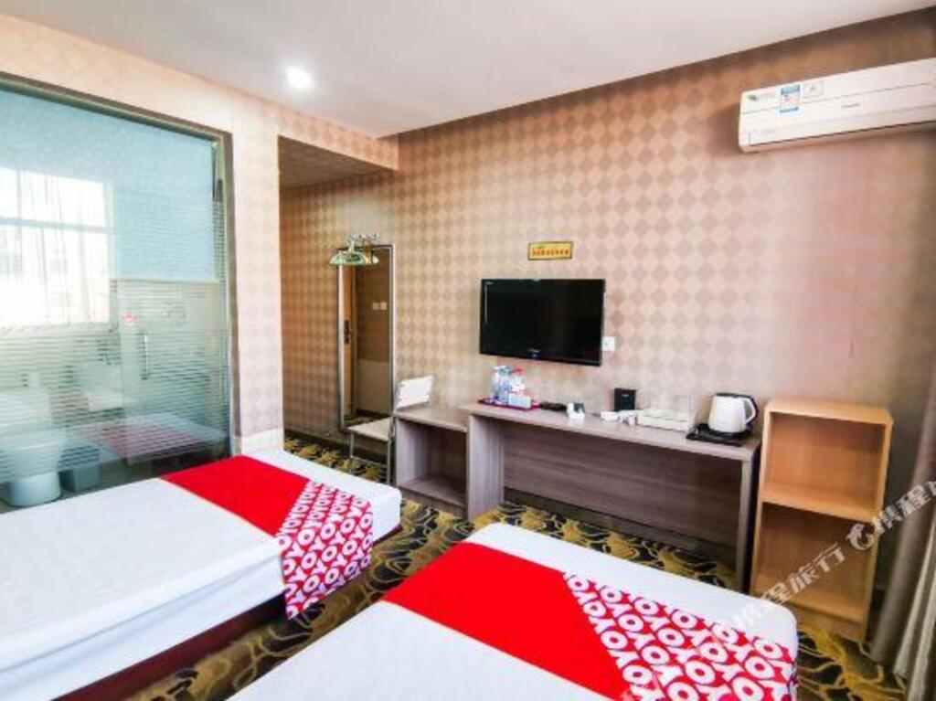 Иньчуань: Flying Hotel (Yinchuan Drum Tower)