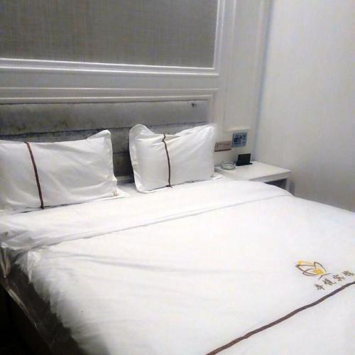 Чжанъе: Xin Yue Hotel