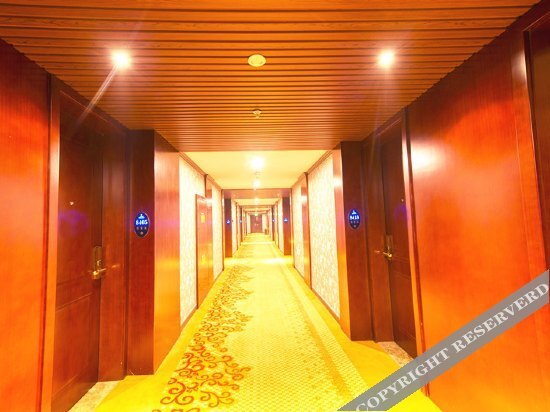 Шанграо: Rezen Hotel S&N
