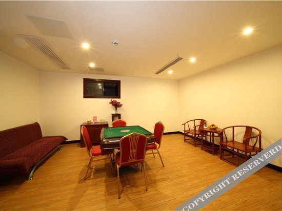 Шанграо: Rezen Hotel S&N