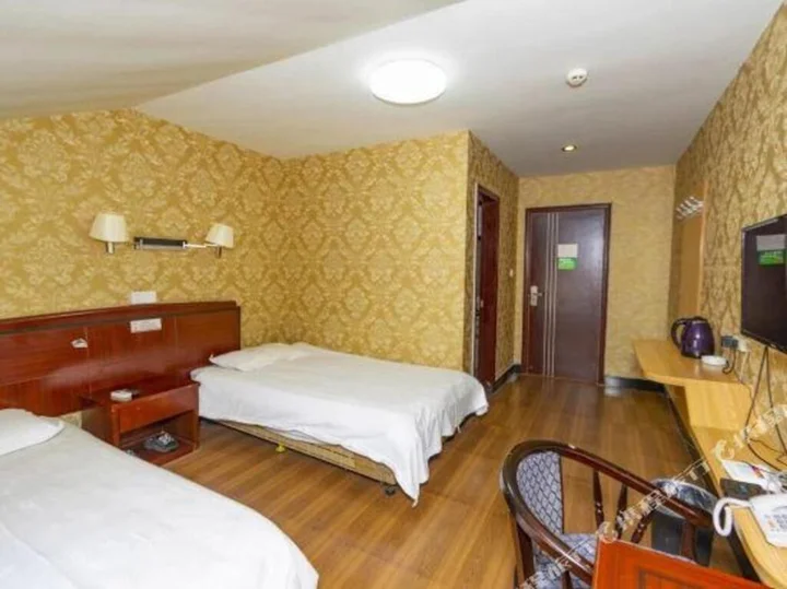 Дунъян: Xingcheng Hotel