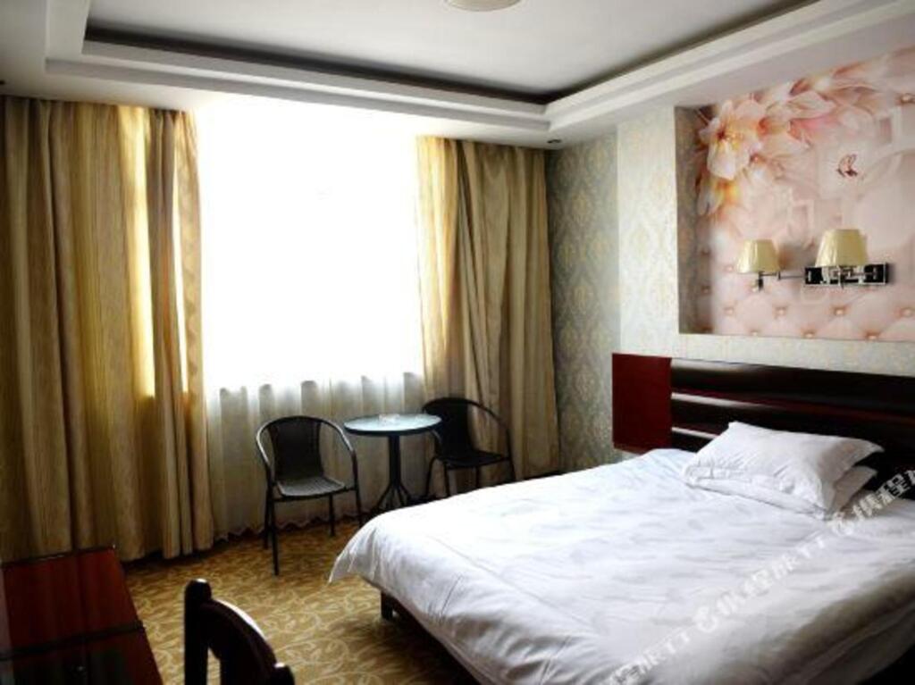 Дунъян: Xingcheng Hotel