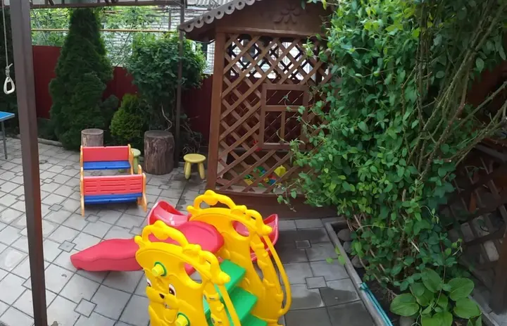 Голубицкая: Poseydon Guest House
