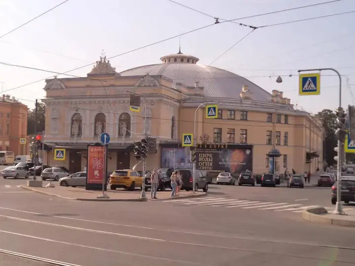 Санкт-Петербург: Хостел Дом на Фонтанке