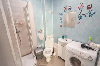 Санкт-Петербург: Hostel Feelin na Konyushennoy.