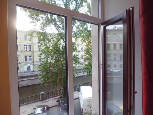 Санкт-Петербург: Griboedov Studios