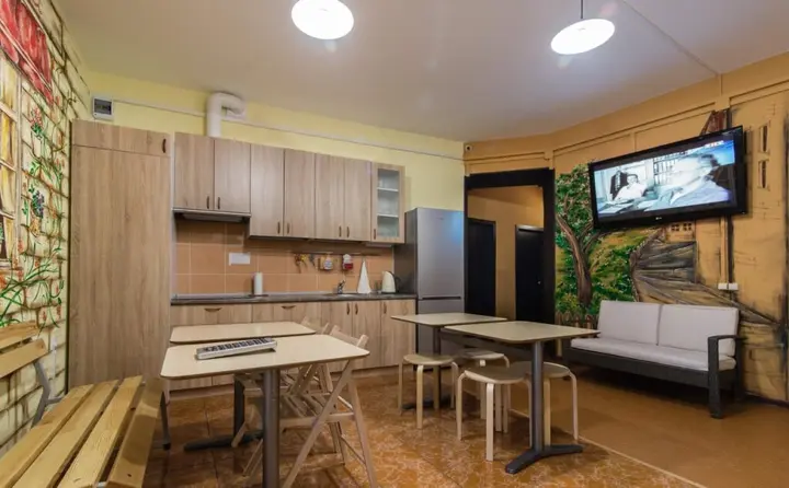 Санкт-Петербург: Kryshi Mira hostel