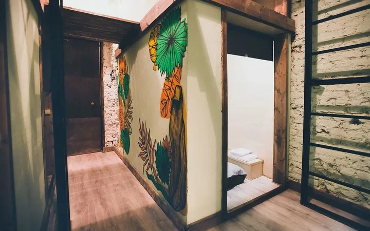 Санкт-Петербург: Your Space capcule - Hostel