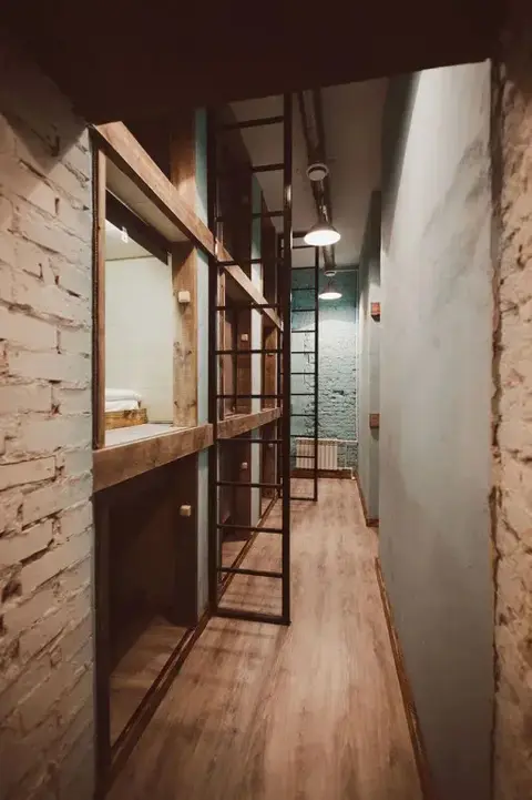 Санкт-Петербург: Your Space capcule - Hostel
