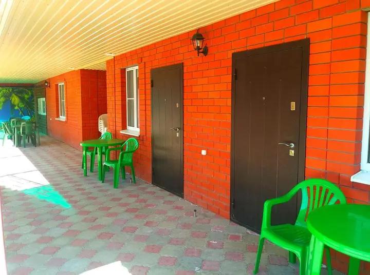 Ейск: U Azovskovo Morya Mini-hotel