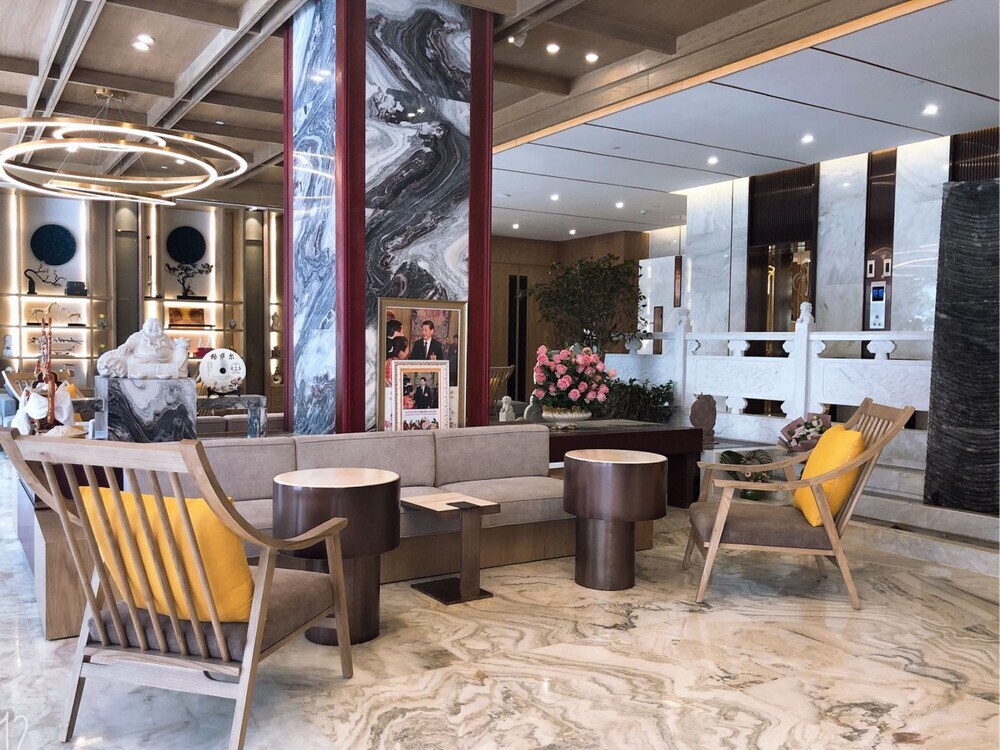 Шигадзе: Gesar Hotel VIP Building Shigatse