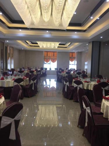Синьсян: Yun Song Hotel