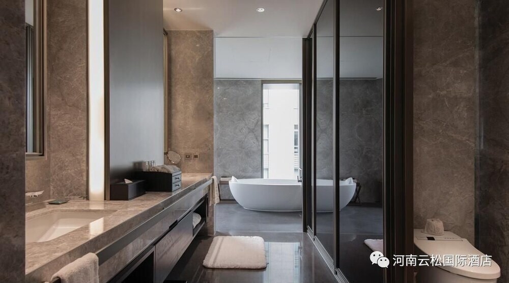 Синьсян: Yun Song Hotel