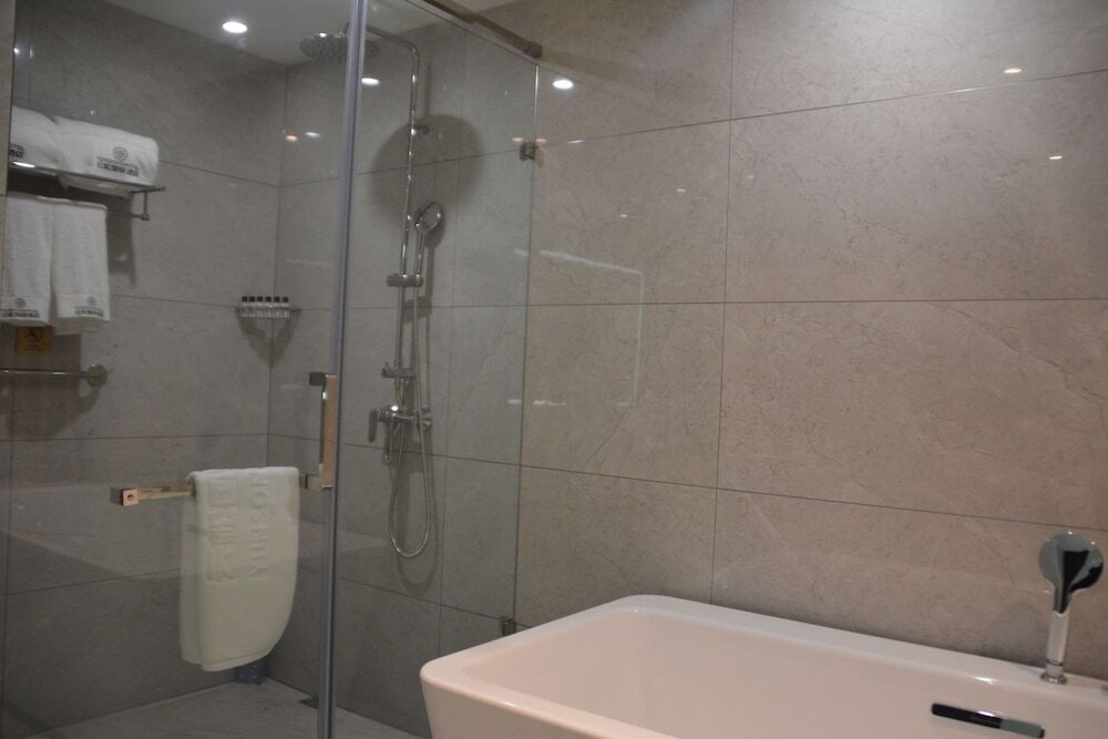 Синьсян: Yun Song Hotel