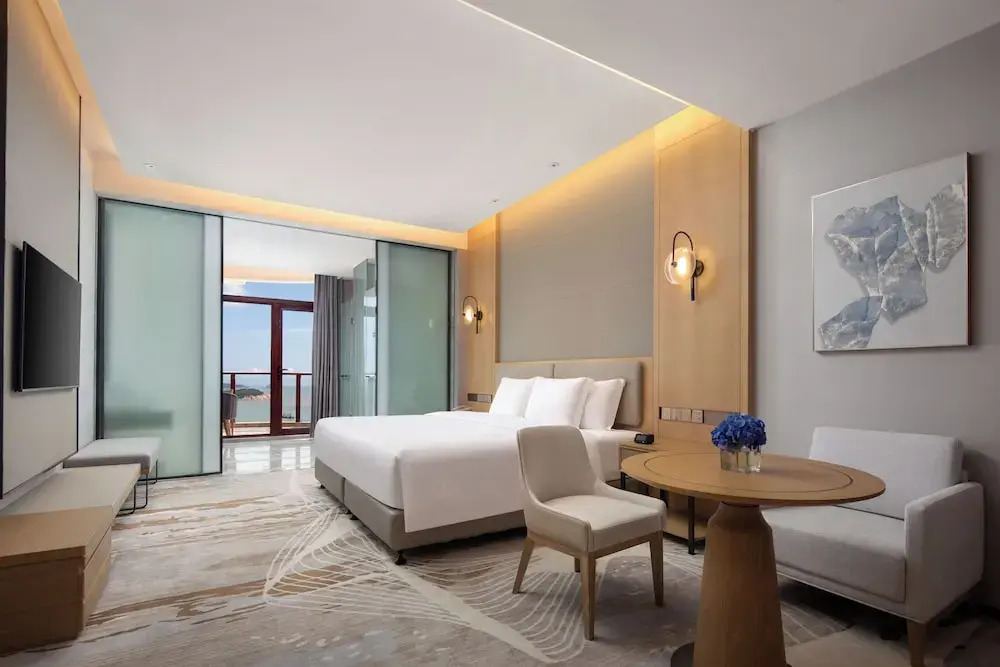 Чжоушань: Crowne Plaza Zhoushan Seaview, an IHG Hotel