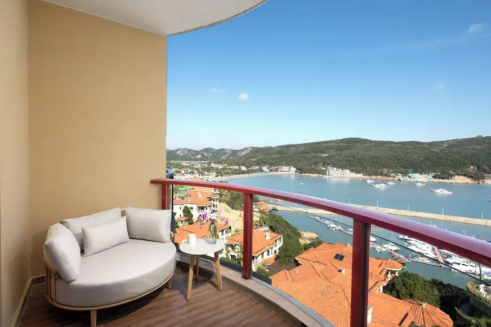 Чжоушань: Crowne Plaza Zhoushan Seaview, an IHG Hotel