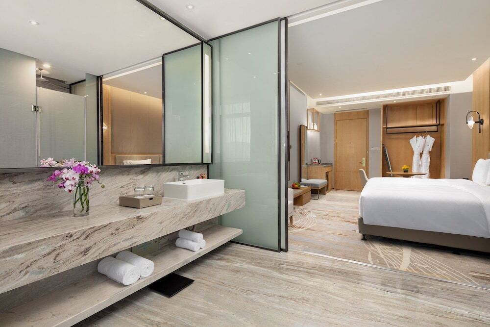 Чжоушань: Crowne Plaza Zhoushan Seaview, an IHG Hotel