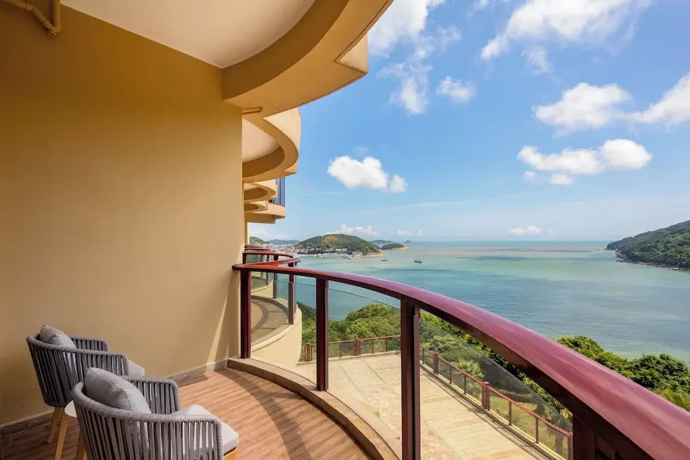 Чжоушань: Crowne Plaza Zhoushan Seaview, an IHG Hotel