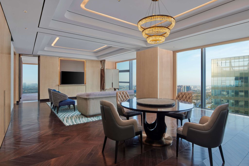 Яньчэн: Hilton Yancheng