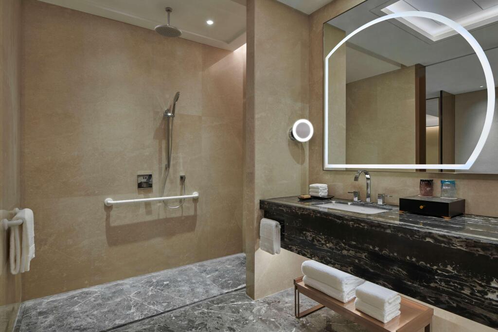 Яньчэн: Hilton Yancheng