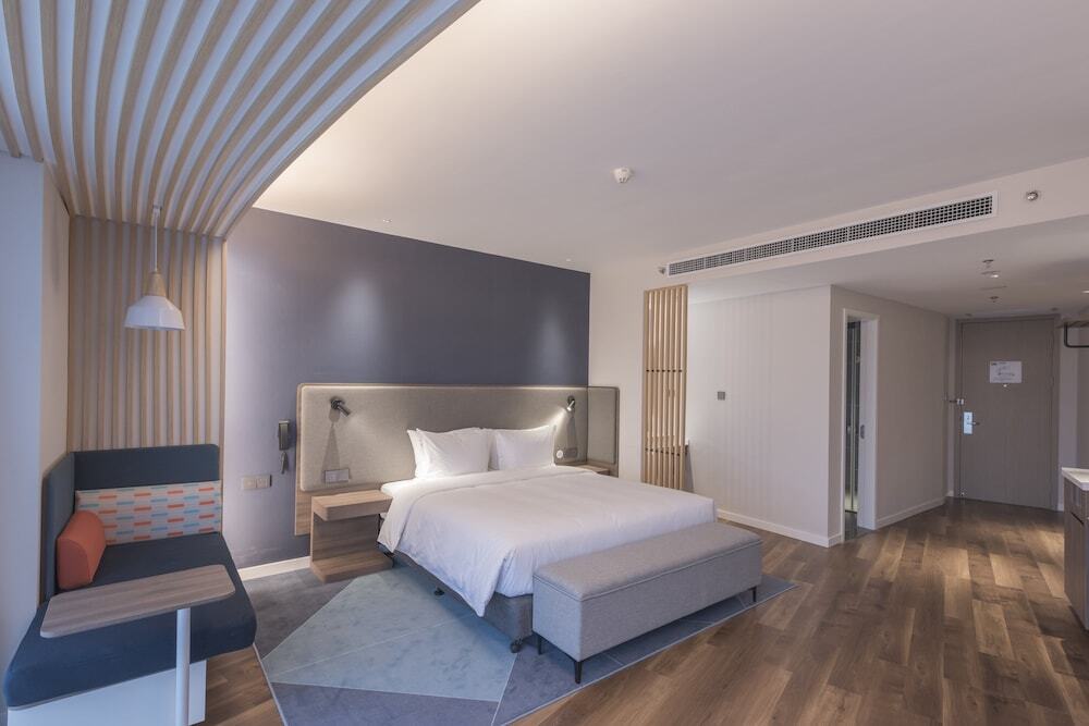 Чжэнчжоу: Holiday Inn Express Dengfeng Songshan, an IHG Hotel
