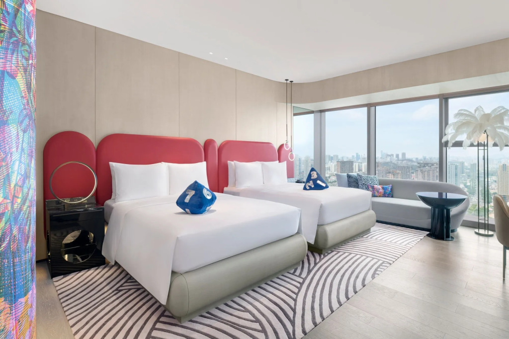 Сямынь: W Xiamen