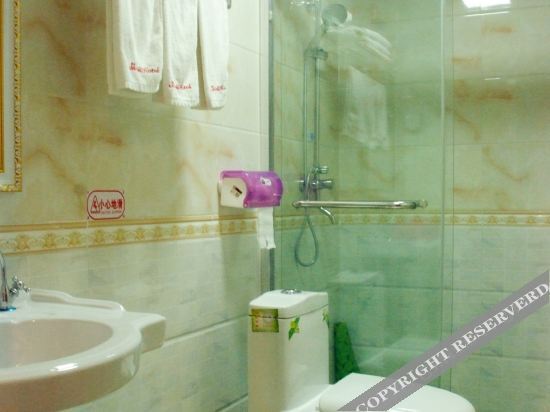 Цзаочжуан: Shell Zaozhaung Tengzhou Datong North Road Jiayu Market Hotel