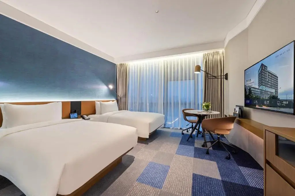 Дунгуань: Novotel Dongguan Songshan