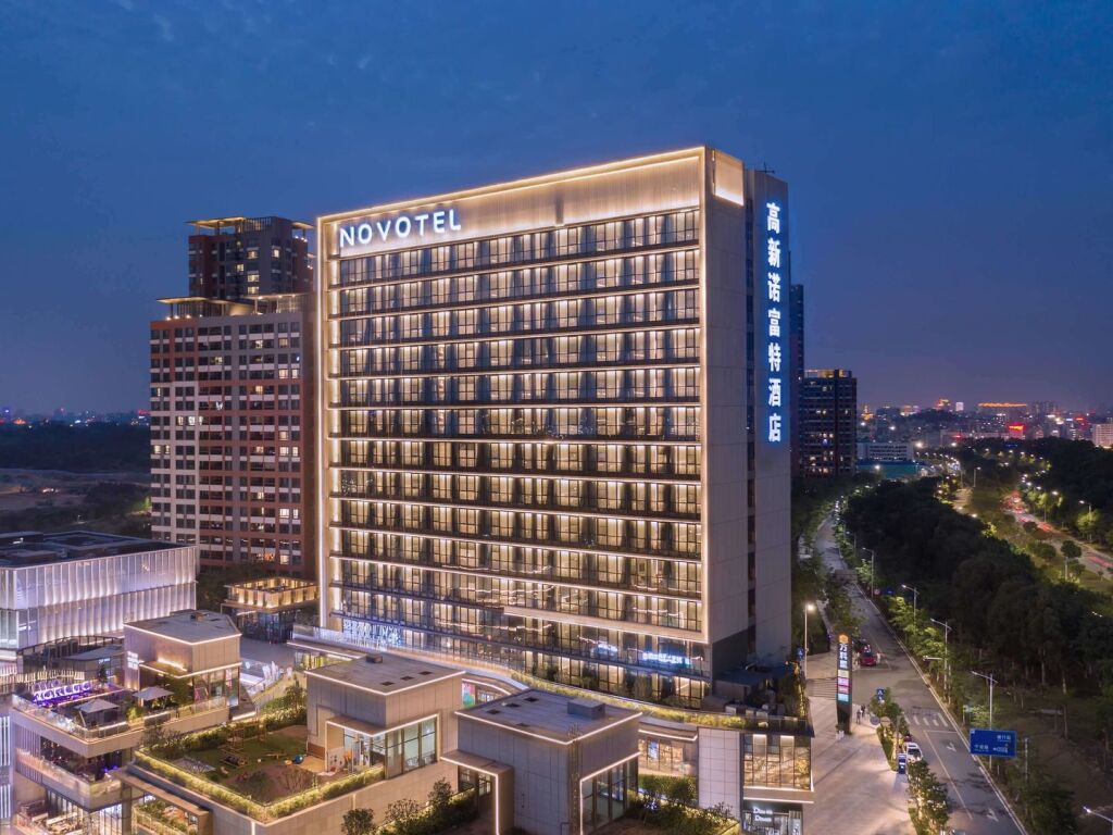 Дунгуань: Novotel Dongguan Songshan
