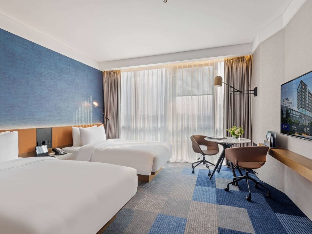 Дунгуань: Novotel Dongguan Songshan