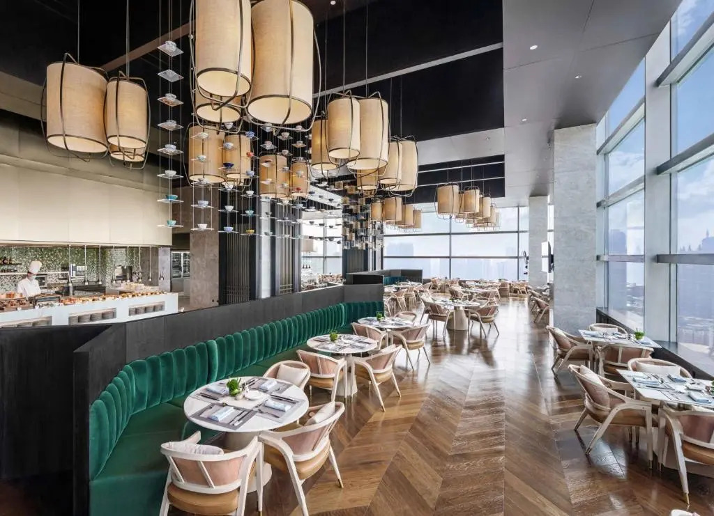 Чэнду: Grand Bay Hotel Chengdu
