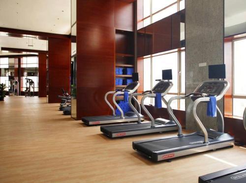 Чжэнчжоу: Zhengzhou Hongrui Business Hotel
