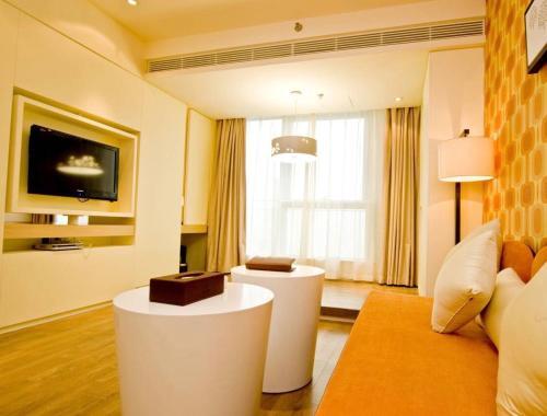 Чжэнчжоу: Zhengzhou Hongrui Business Hotel