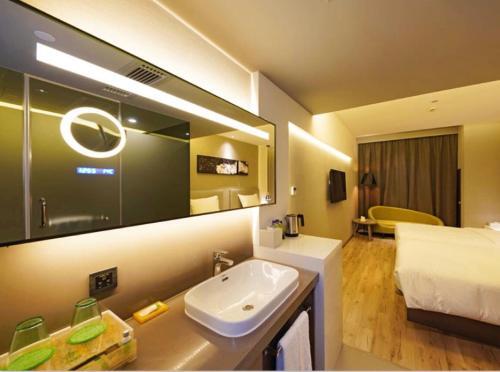 Чжэнчжоу: Zhengzhou Hongrui Business Hotel
