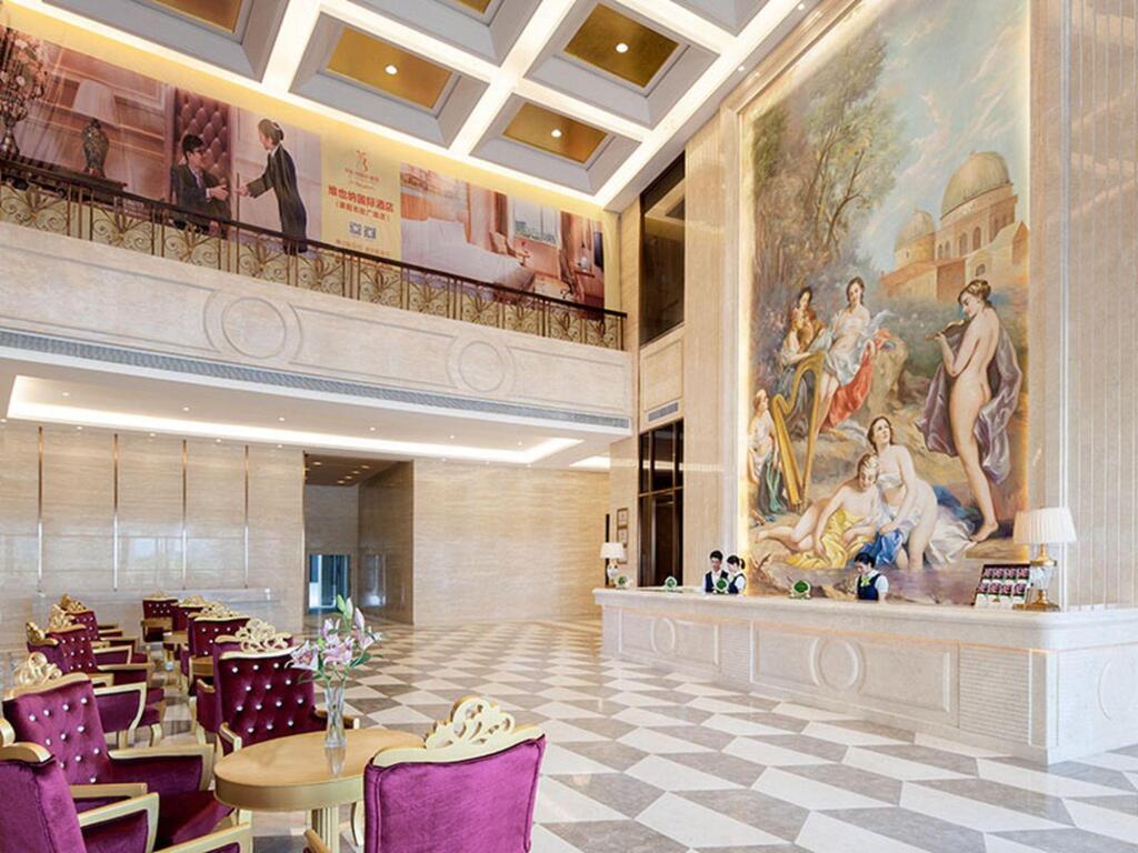Хойчжоу: Vienna International Hotel Huiyang Municipal Square