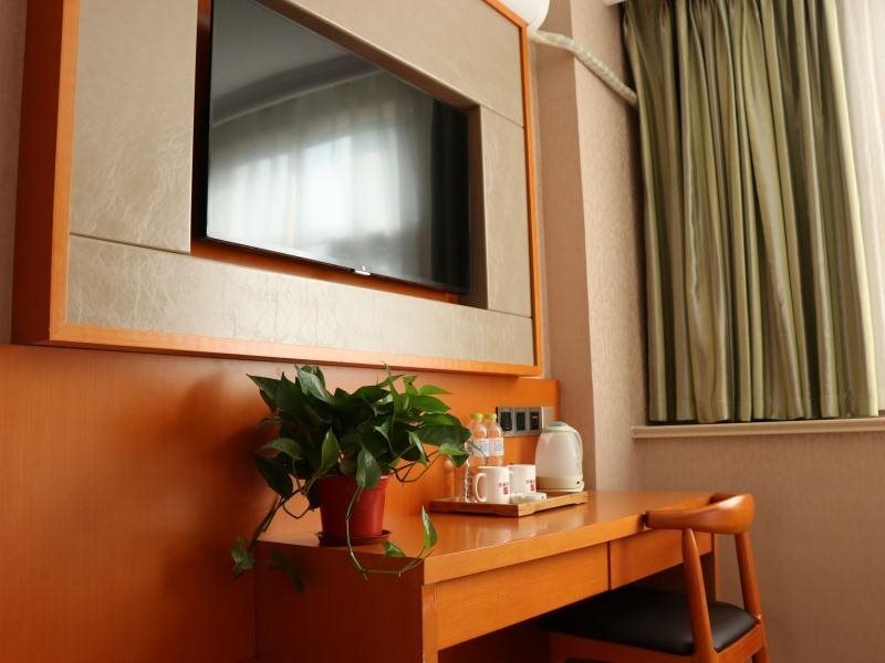 Жичжао: Shell Rizhao Donggang District Bus station Hotel
