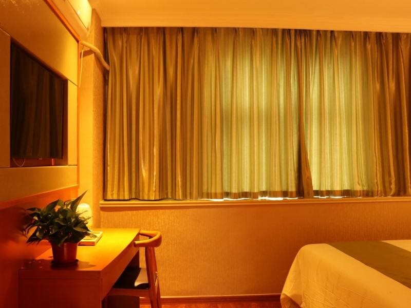 Жичжао: Shell Rizhao Donggang District Bus station Hotel