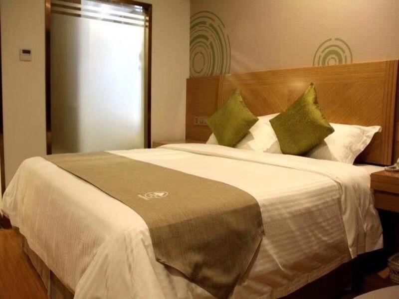Луань: GreenTree Inn LiuAn Jinan District North Bus Station Express Hotel
