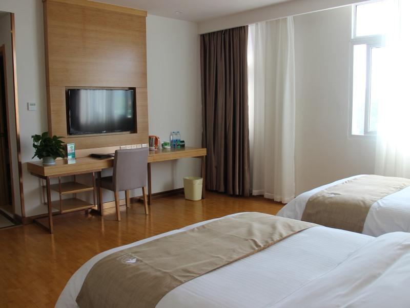 Луань: GreenTree Inn LiuAn Jinan District North Bus Station Express Hotel