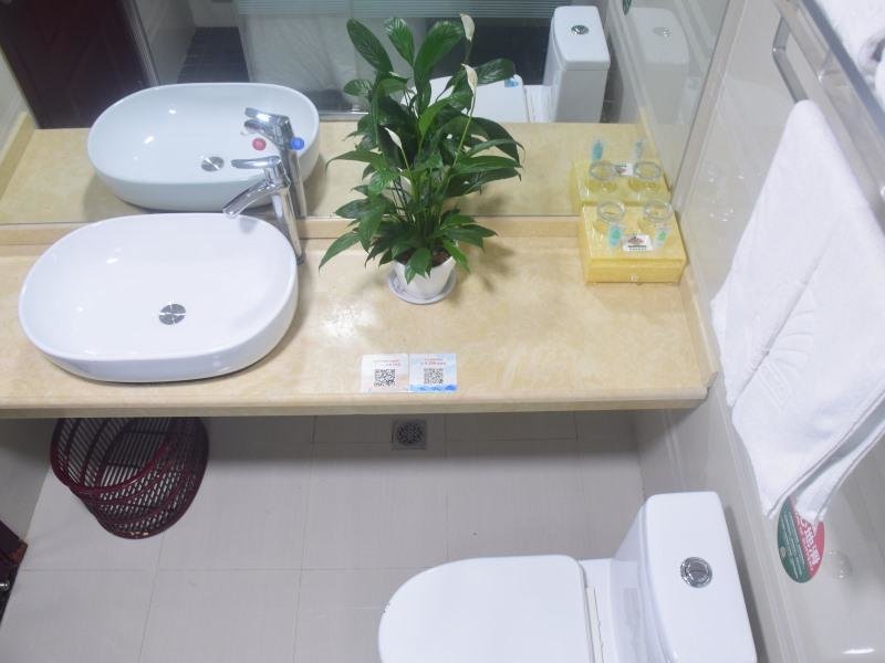 Шанграо: GreenTree Alliance Shangrao Wannian County Wanchang Avenue Hotel