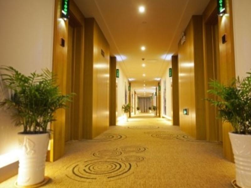 Яньчэн: GreenTree Inn Yancheng Tinghu Area Wengang Road New Fourth Army Memorial Hotel
