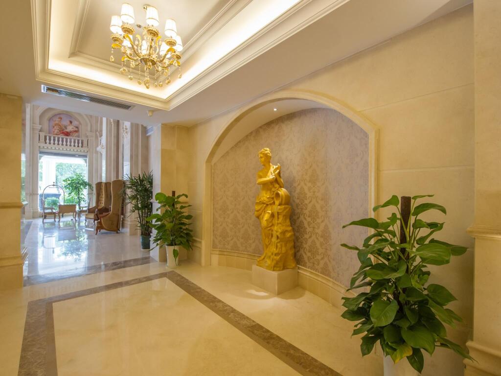 Гуйлинь: Guilin Vienna Hotel Wanda Plaza Branch