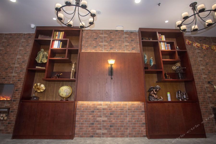 Ухань: James Joyce Coffetel Wuhan Huanlegu Renhe Road Subway Station