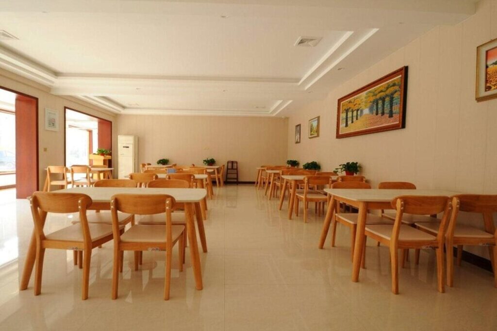Лянфан: GreenTree Inn Langfang Bazhou Tangerli Town Hot Spring Business Hotel